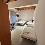 Smaragdi 公寓